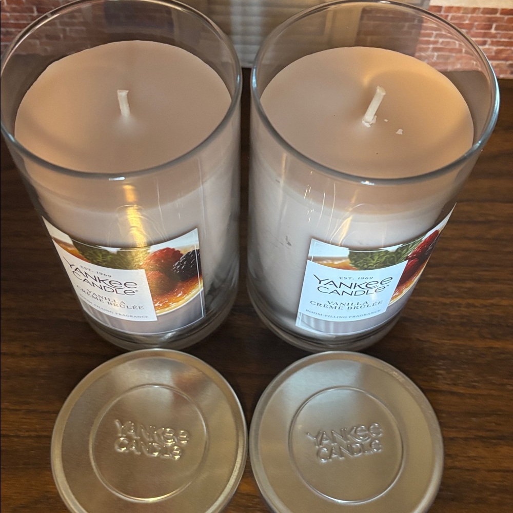 Yankee Candle Vanilla Crème Brûlée Medium Duo! - Picture 3 of 4